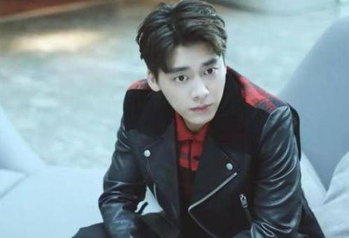 娱乐圈吃瓜李易峰是谁呀,揭秘李易峰的星光之路